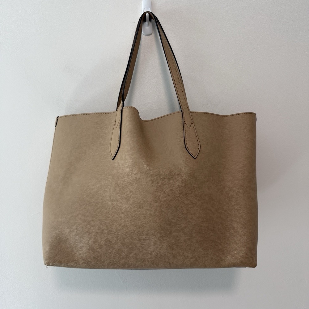 Burberry Haymarket Reversible Tote Bag Nova Check and Neutral Tan Leather - Picture 12 of 16